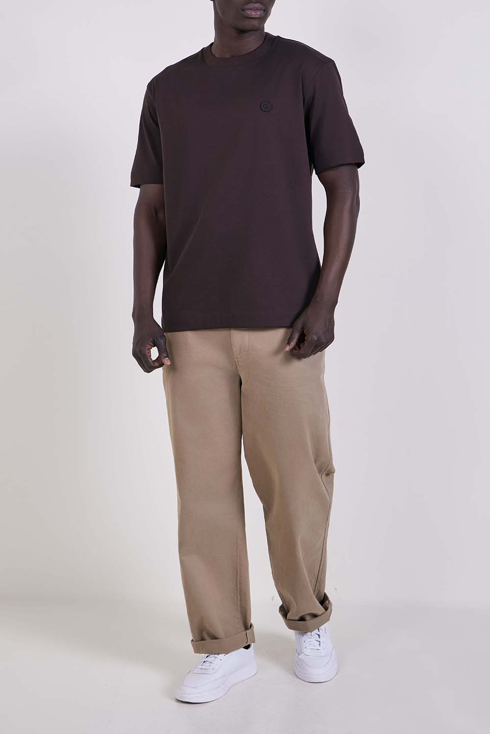 חולצת טי בגזרה משוחררת